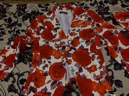 Костюм женский ро. s Италия.Teddy