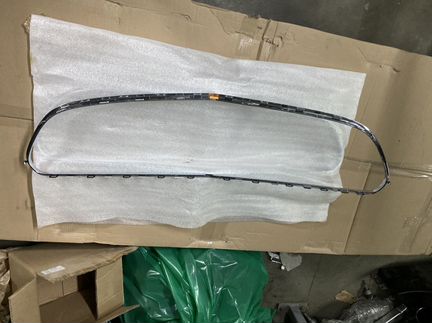 Накладка Решетки радиатора Mercedes w217 S 217