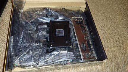 Материнская плата Gigabyte A320M-S2H V2