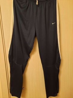 Спортивные штаны Nike