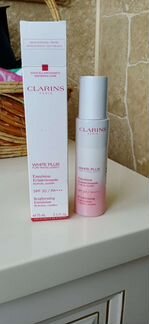 Clarins Эмульсия матирующая, осветляющая
