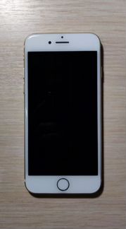 Смартфон Apple iPhone 7 32Gb Gold (MN902RU/A)