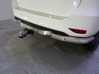 Фаркоп Toyota Fotuner под американский шар