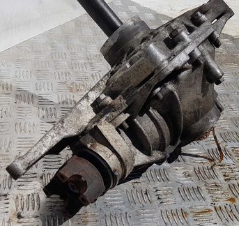 Редуктор переднего моста Chevrolet TrailBla 105066