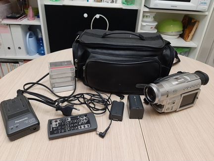 Пленочная Видеокамера Panasonic NV-DS15EN