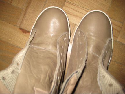 Шикарные кожаные кеды Италия скрытая танкетка 5 см