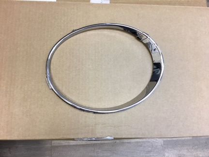 Окантовка фары хром Bentley Continental прав внут