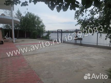 Коттедж 358 м² на участке 12 сот.