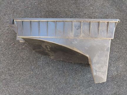 Корпус воздушного фильтра нижняя часть Jaguar XJ