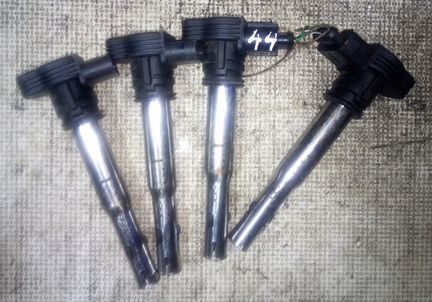 Катушка зажигания Ауди A1 А3 A4 A5 A6 A8 Ку 3 Ку 5