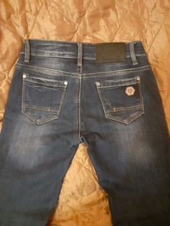 Джинсы.р.26