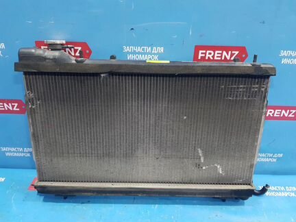 Subaru Forester SG 02-08 Радиатор двс