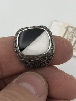 Серебряное кольцо