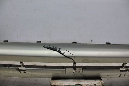 Передний бампер Mitsubishi L200 15-н.в