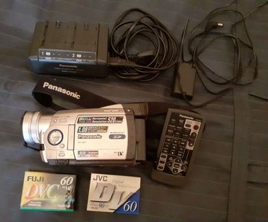 Супер видеокамера Panasonic NV-MX7