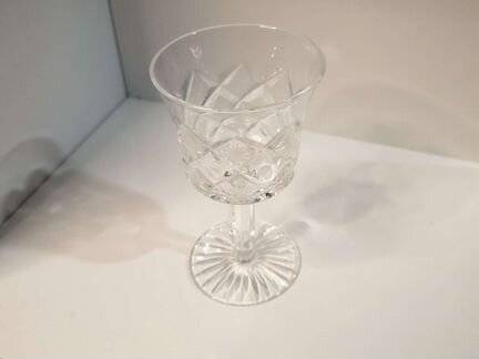 Рюмки хрустальные 8 шт