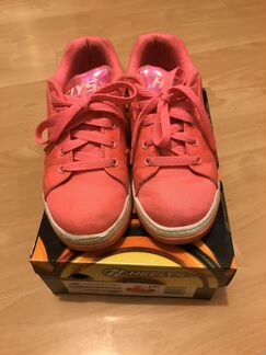 Кроссовки на колёсах Heelys
