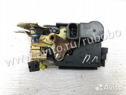 Замок двери передний левый Chery Tiggo T11 SQR481F