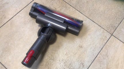 Dyson Электрощетка