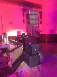 Комплект звукового оборудования