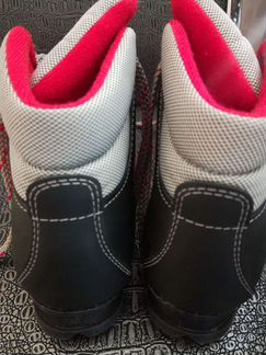 Лыжные ботинки 35 размера