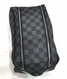 Косметичка / Louis Vuitton / новая