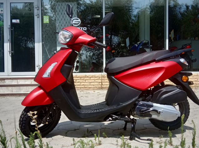 у552нт 50. скутер ирбис прометей. скутер волгоград. макси скутер 150 кубов. скутер волгоград.