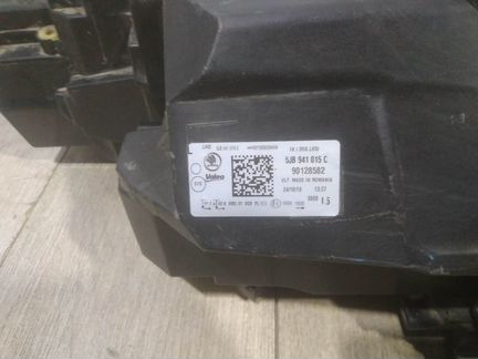 Фара ксенон левая Шкода Рапид Skoda Rapid рестайли