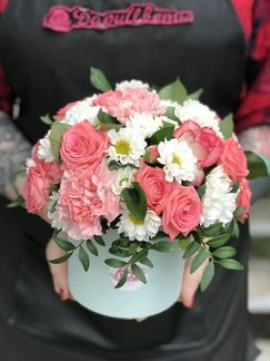 Коробочка с цветами микс