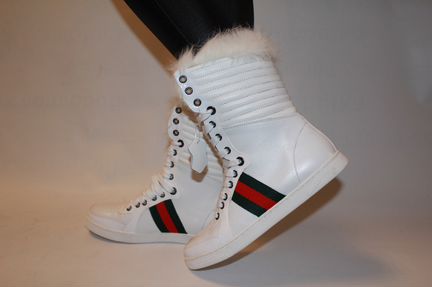 Кроссовки стильные Gucci