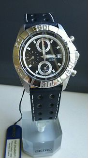 Часы Seiko Chronograph SNA665P1 новые