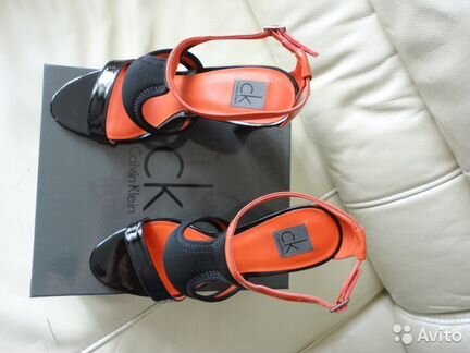 Босоножки Calvin Klein США 40 разм. новые