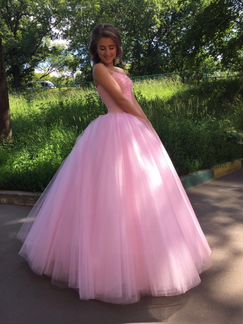 Вечернее платье