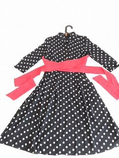 Платье в горошек