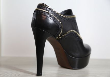 Ботильоны Louis Vuitton Tomboy Pump, оригинал