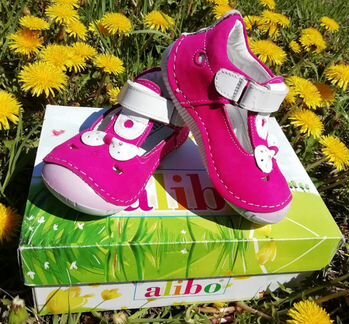 Кожаная новая турецкая обувь размер 19-22