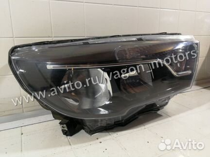 Фара передняя правая LADA Vesta 2180 / 2181