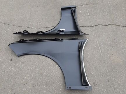 Крыло Мерседес 212