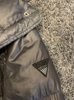 Пуховик guess оригинал р.42-44