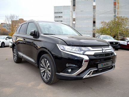 Mitsubishi Outlander 2.0 CVT, 2020