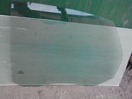 Стекло боковое