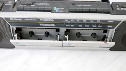 Магнитофон