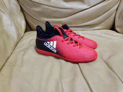 Футзалки Adidas новые детские 32 р