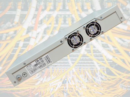Маршрутизатор 4xGE 4xCombo Eltex ESR-200 BGP/ospf