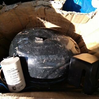 Компрессор embraco emu32clc