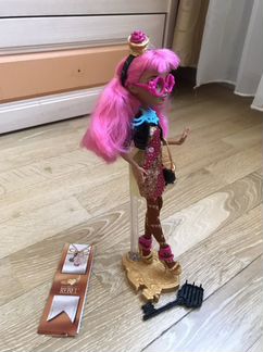Кукла Ever After High, Джинджер Бредхаус