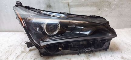 Фара правая Лексус NX200 NX200t NX300 рестайлинг
