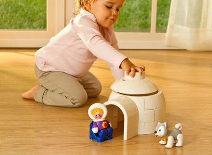 Tolo Набор фигурок Иглу новый