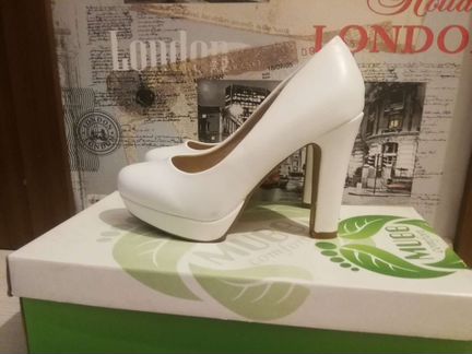 Туфли белые свадебные